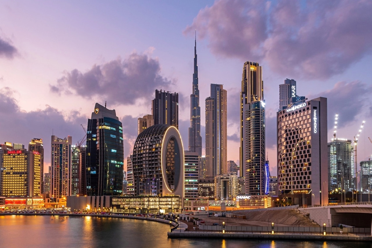 أسعار العقارات في دبي تقفز 18% خلال عام