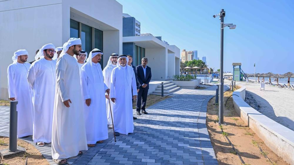 النعيمي يتفقد مشروع توسعات فندق عجمان
